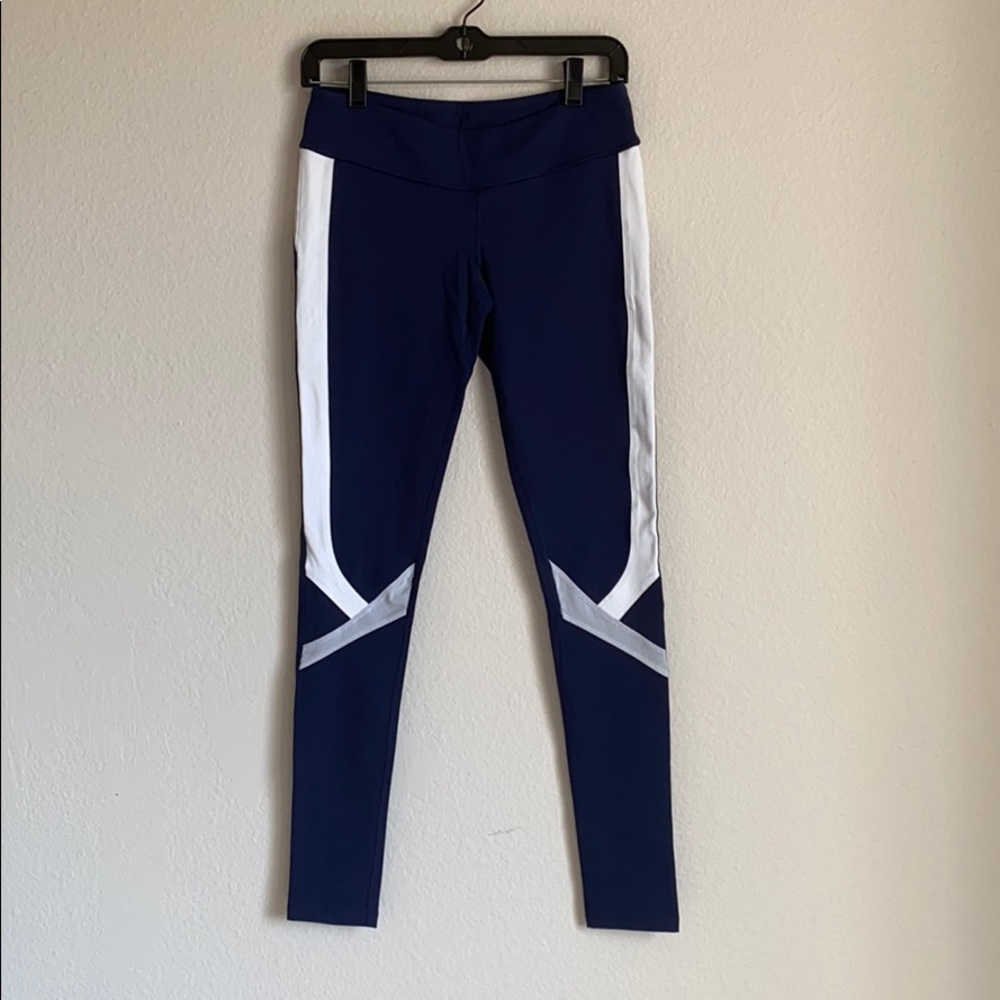 Pure Bare Brand Leggings - Size M